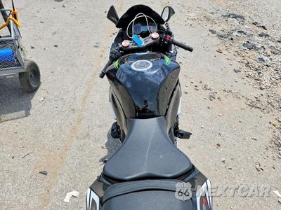Zdjęcie 6 z 10 samochodu: 2016 KAWASAKI ZX636 F VIN:JKBZXJF19GA008438 - miniatura