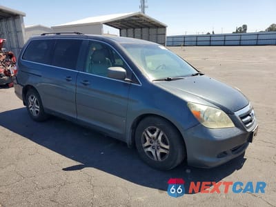 Czwarte zdjęcie samochodu z boku: 2006 HONDA ODYSSEY EXL VIN:5FNRL38746B433042 - miniatura