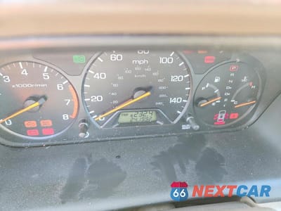 Zdjęcie 9 z 13 samochodu: 2002 HONDA ACCORD EX VIN:1HGCG56602A025965 - miniatura