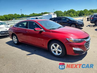 Czwarte zdjęcie samochodu z boku: 2024 CHEVROLET MALIBU LT VIN:1G1ZD5ST7RF140744 - miniatura