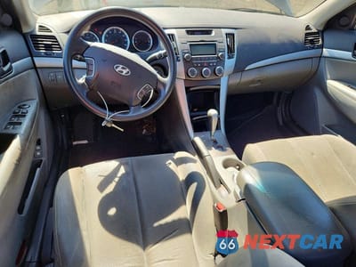 Zdjęcie 8 z 12 samochodu: 2009 HYUNDAI SONATA GLS VIN:5NPET46C49H424335 - miniatura