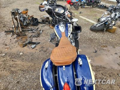 Zdjęcie 6 z 10 samochodu: 2016 INDIAN MOTORCYCLE CO. ROADMASTER VIN:56KTRAAA5G3337993 - miniatura