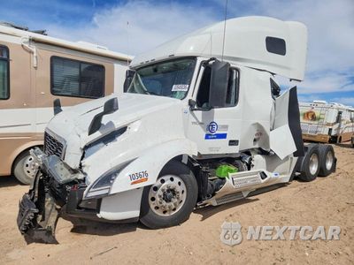 Drugie zdjęcie samochodu z przodu: 2025 VOLVO VNL SEMI TRUCK VIN:4V4NC9EH1SN668531 - miniatura