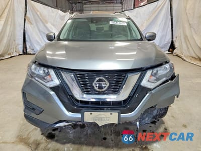 Piąte zdjęcie samochodu w środku: 2020 NISSAN ROGUE SV VIN:KNMAT2MV1LP510446 - miniatura
