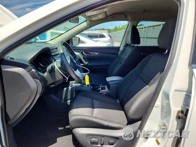 Zdjęcie 7 z 13 samochodu: 2019 NISSAN ROGUE SV VIN:KNMAT2MV0KP512123 - miniatura