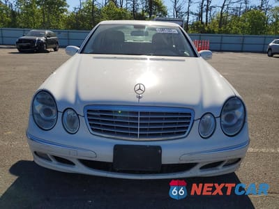 Piąte zdjęcie samochodu w środku: 2006 MERCEDES-BENZ E 350 4MATIC VIN:WDBUF87J06X197375 - miniatura