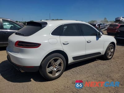 Trzecie zdjęcie samochodu z tyłu: 2016 PORSCHE MACAN S VIN:WP1AB2A56GLB41165 - miniatura