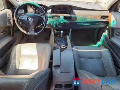 Zdjęcie 8 z 12 samochodu: 2006 BMW 525 I VIN:WBANE53586CK83800 - miniatura