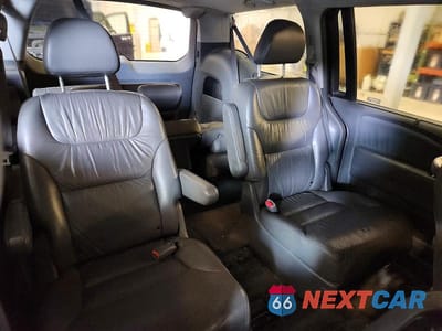 Zdjęcie 11 z 13 samochodu: 2005 HONDA ODYSSEY TOURING VIN:5FNRL38865B128293 - miniatura