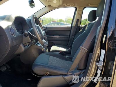 Zdjęcie 7 z 12 samochodu: 2013 JEEP COMPASS SPORT VIN:1C4NJCBB6DD283313 - miniatura