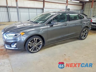 2020 FORD FUSION TITANIUM 3FA6P0D99LR136619 - główne zdjęcie licytacji z USA - miniatura