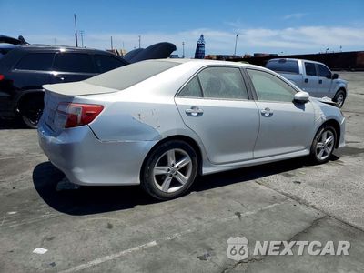 Trzecie zdjęcie samochodu z tyłu: 2014 TOYOTA CAMRY SE VIN:4T1BF1FK6EU816518 - miniatura