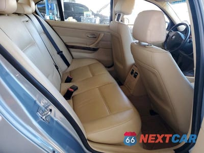 Zdjęcie 10 z 12 samochodu: 2006 BMW 325 I VIN:WBAVB13556KR62768 - miniatura