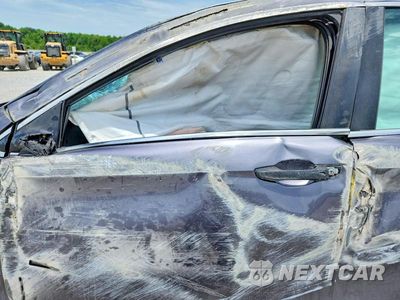 Zdjęcie 7 z 12 samochodu: 2019 HONDA CR-V LX VIN:2HKRW6H32KH203680 - miniatura