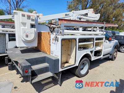 Trzecie zdjęcie samochodu z tyłu: 2015 FORD F450 SUPER DUTY VIN:1FDUF4GT3FEB98491 - miniatura