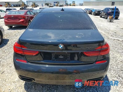 Zdjęcie 6 z 12 samochodu: 2019 BMW 740 I VIN:WBA7E2C52KB217704 - miniatura