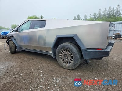 Drugie zdjęcie samochodu z przodu: 2024 TESLA CYBERTRUCK VIN:7G2CEHED5RA038339 - miniatura