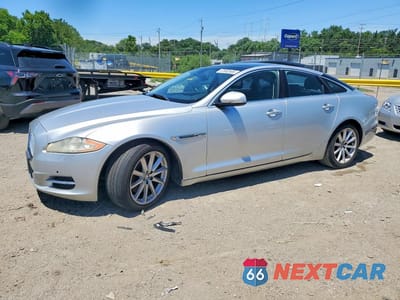 2012 JAGUAR XJ SAJWA1CB9CLV23502 - główne zdjęcie licytacji z USA - miniatura