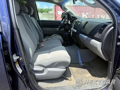 Piąte zdjęcie samochodu w środku: 2007 TOYOTA TUNDRA CREWMAX SR5 VIN:5TBDV54167S462078 - miniatura
