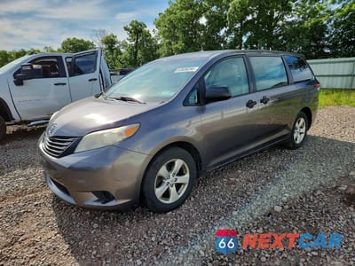 2011 TOYOTA SIENNA BASE 7-PASSENGER 5TDKA3DC5BS006467 - główne zdjęcie licytacji z USA - miniatura