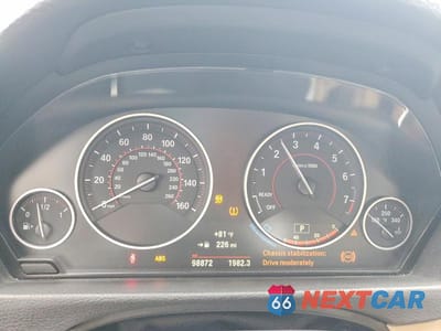 Zdjęcie 9 z 12 samochodu: 2018 BMW 330 I VIN:WBA8B9G5XJNU96235 - miniatura