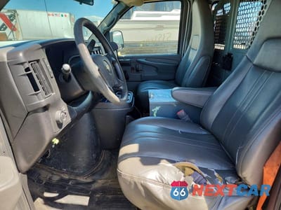 Zdjęcie 7 z 11 samochodu: 2013 CHEVROLET EXPRESS G2500 VIN:1GCWGFCA7D1192983 - miniatura