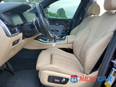 Zdjęcie 7 z 13 samochodu: 2021 BMW X5 SDRIVE 40I VIN:5UXCR4C00M9E64172 - miniatura