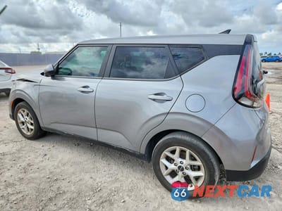 Drugie zdjęcie samochodu z przodu: 2024 KIA SOUL VIN:KNDJ23AU2R7907788 - miniatura
