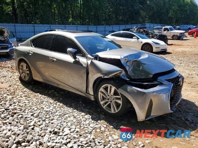 Czwarte zdjęcie samochodu z boku: 2021 LEXUS IS 300 VIN:JTHCA1D26M5111672 - miniatura