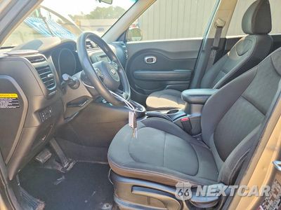 Zdjęcie 7 z 14 samochodu: 2016 KIA SOUL BASE VIN:KNDJN2A22G7295234 - miniatura