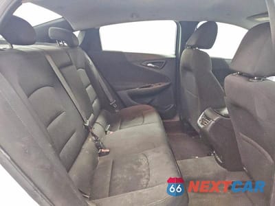 Zdjęcie 10 z 12 samochodu: 2024 CHEVROLET MALIBU LT VIN:1G1ZD5ST5RF232869 - miniatura