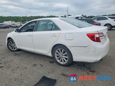 Drugie zdjęcie samochodu z przodu: 2012 TOYOTA CAMRY HYBRID LE VIN:4T1BD1FK0CU051485 - miniatura