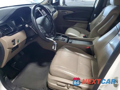 Zdjęcie 7 z 13 samochodu: 2016 HONDA PILOT TOURING VIN:5FNYF6H94GB113887 - miniatura