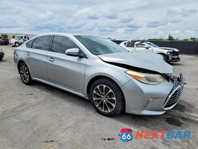 Czwarte zdjęcie samochodu z boku: 2016 TOYOTA AVALON XLE PLUS VIN:4T1BK1EB2GU217311 - miniatura