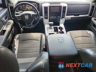 Zdjęcie 8 z 12 samochodu: 2012 DODGE RAM 1500 SPORT VIN:1C6RD7MT5CS192993 - miniatura