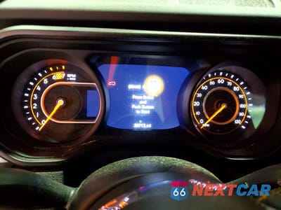 Zdjęcie 9 z 13 samochodu: 2025 JEEP WRANGLER SAHARA VIN:1C4PJXEN1SW529255 - miniatura