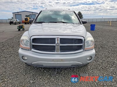 Piąte zdjęcie samochodu w środku: 2004 DODGE DURANGO SLT VIN:1D4HB48D54F196504 - miniatura