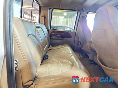 Zdjęcie 10 z 12 samochodu: 2000 FORD F350 SUPER DUTY VIN:1FTWW33F6YEE04400 - miniatura