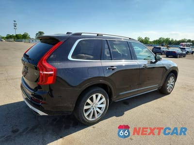 Trzecie zdjęcie samochodu z tyłu: 2016 VOLVO XC90 T6 VIN:YV4A22PK9G1069563 - miniatura