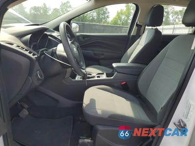 Zdjęcie 7 z 13 samochodu: 2017 FORD ESCAPE S VIN:1FMCU0F79HUB56608 - miniatura