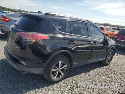 Trzecie zdjęcie samochodu z tyłu: 2018 TOYOTA RAV4 XLE VIN:2T3WFREV5JW446353 - miniatura