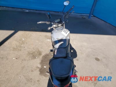 Zdjęcie 6 z 9 samochodu: 2023 SUZUKI SV650 VIN:JS1VP55AXP7100392 - miniatura