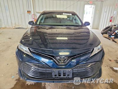 Piąte zdjęcie samochodu w środku: 2019 TOYOTA CAMRY LE VIN:4T1B11HK7KU256841 - miniatura