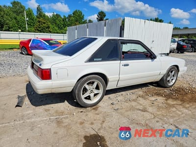 Trzecie zdjęcie samochodu z tyłu: 1993 FORD MUSTANG LX VIN:1FACP41M8PF144586 - miniatura