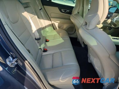 Zdjęcie 10 z 13 samochodu: 2020 VOLVO S60 T6 MOMENTUM VIN:7JRA22TK1LG072801 - miniatura