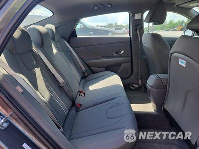 Zdjęcie 10 z 12 samochodu: 2025 HYUNDAI ELANTRA SEL SPORT VIN:KMHLM4DG1SU044919 - miniatura