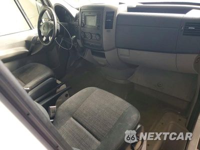 Zdjęcie 11 z 13 samochodu: 2015 MERCEDES BENZ SPRINTER 3500 DELIVERY VAN VIN:WD3PF4DC9FP138106 - miniatura