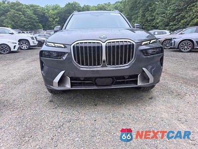 Piąte zdjęcie samochodu w środku: 2026 BMW X7 XDRIVE40I VIN:5UX23EM06T9126112 - miniatura