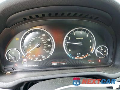 Zdjęcie 9 z 13 samochodu: 2014 BMW X3 XDRIVE28I VIN:5UXWX9C55E0D29934 - miniatura