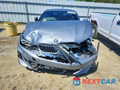 Piąte zdjęcie samochodu w środku: 2023 BMW 330XI VIN:3MW89FF08P8D09733 - miniatura